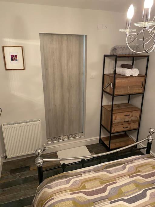 Mumbles - Modern Apartment With Panoramic Sea Views Oystermouth Eksteriør bilde
