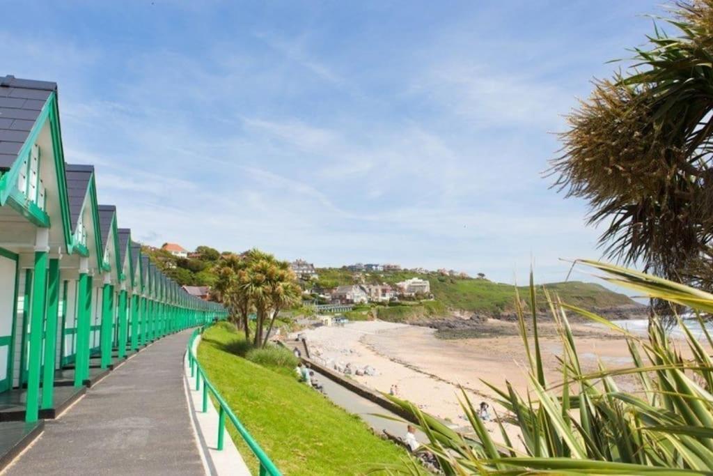 Mumbles - Modern Apartment With Panoramic Sea Views Oystermouth Eksteriør bilde